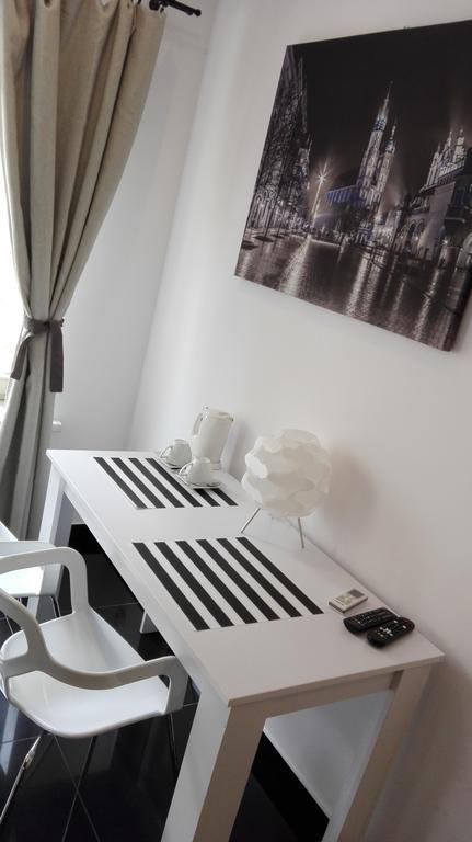 Cosy Apartments Krakow Luaran gambar